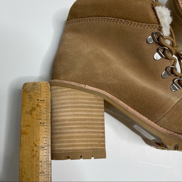 Dolce Vita Brown Sherpa Lace Up Stacked Heel Utility Boots size 8.5 - Picture 9 of 9